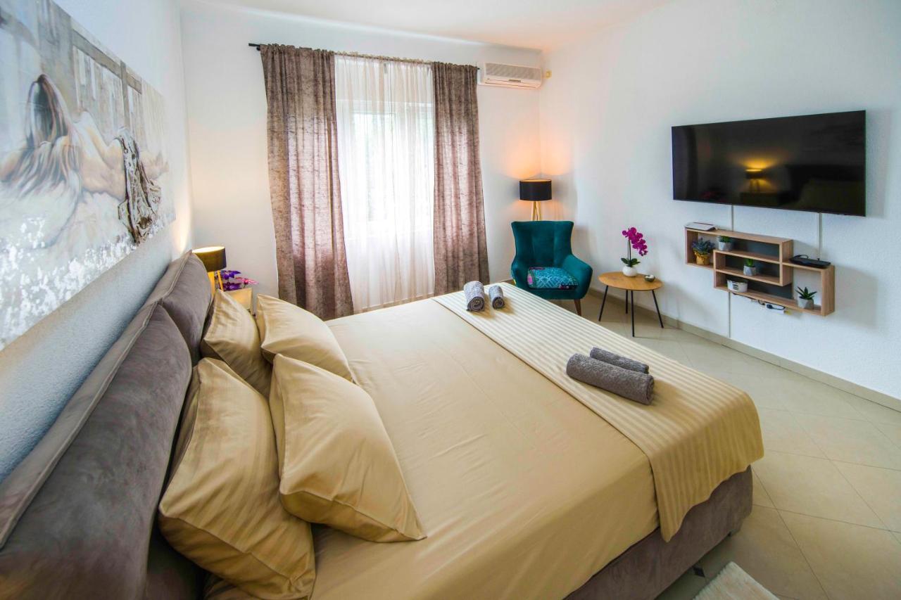 Apartment Alice Central Luxe Split Eksteriør billede