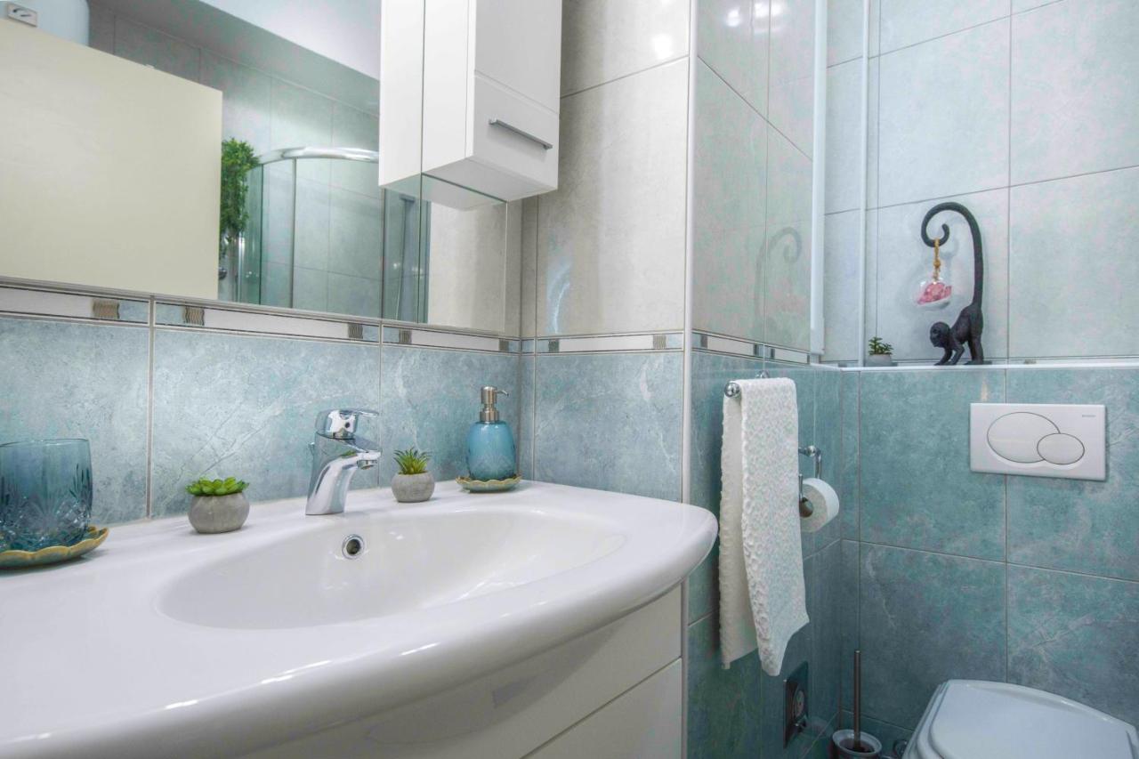 Apartment Alice Central Luxe Split Eksteriør billede